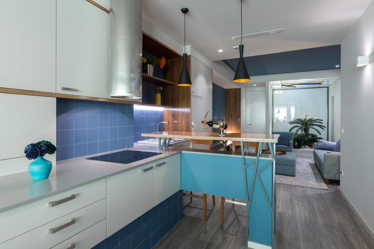 Charming Luxurious Flat With Garage By Host Wise Apartman Porto Kültér fotó